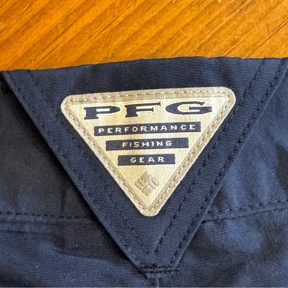 Columbia PFG Regular Fit Court Navy Blue Short Sz 2 NWT - Picture 9 of 16